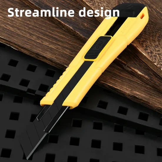 Skalpel Z-Comfy 18mm DELI EDL018