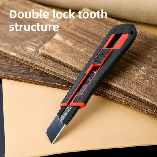 Skalpel G-Pro 18mm DELI EDL018G